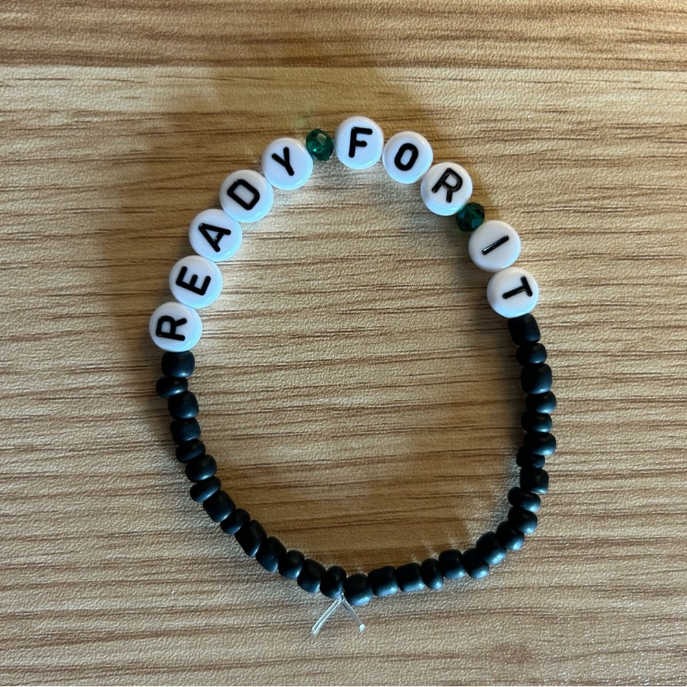 Reputation beaded bracelet Taylor swift